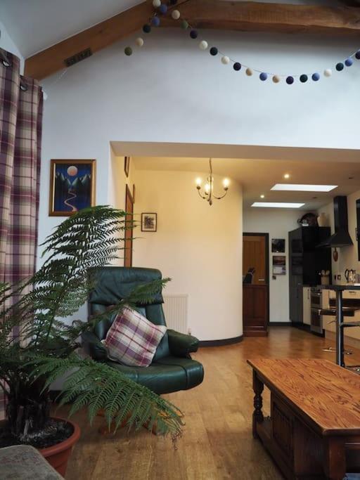 Fern Lodge Angus, Kirriemuir Buitenkant foto
